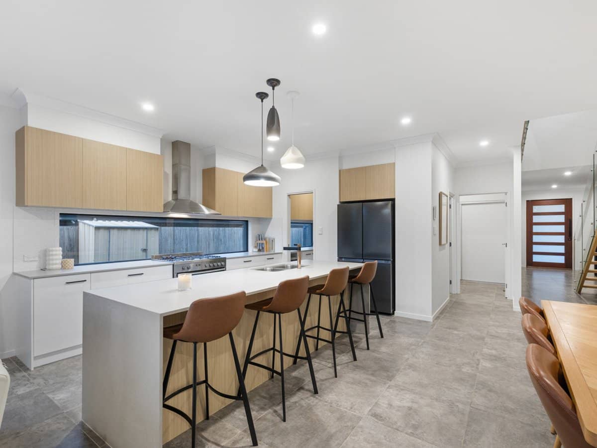 9 Weir Street, THORNLANDS - Thumbnail 7