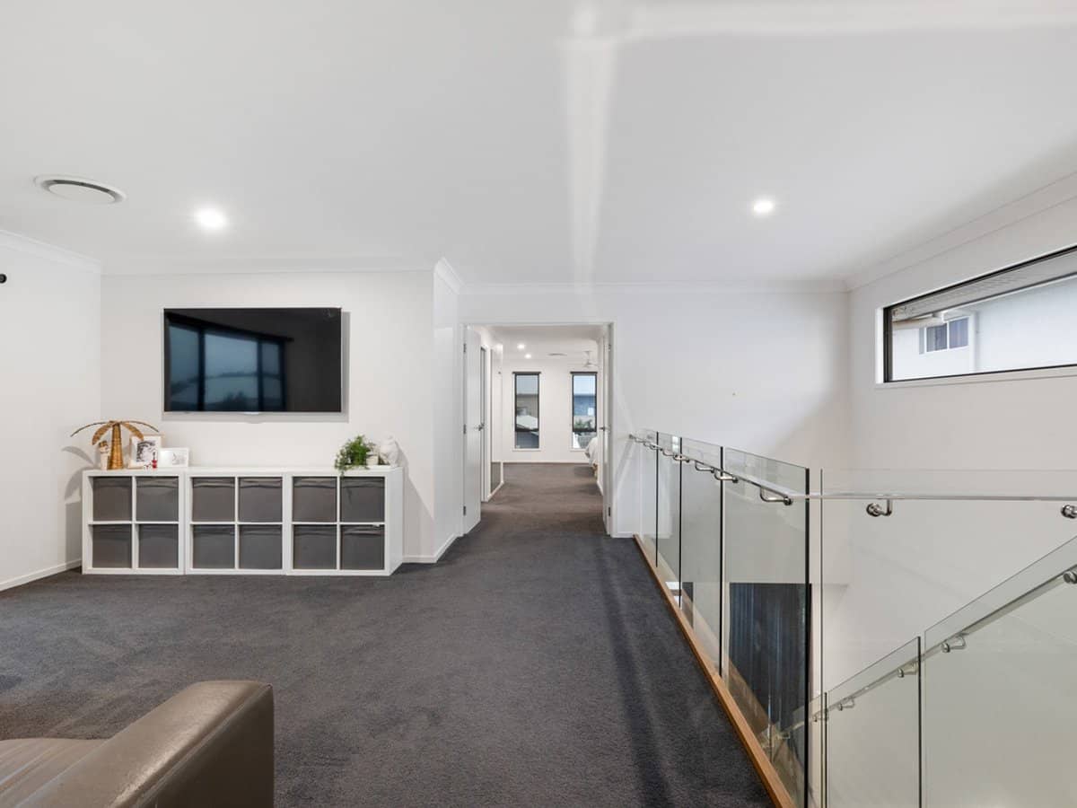 9 Weir Street, THORNLANDS - Thumbnail 13