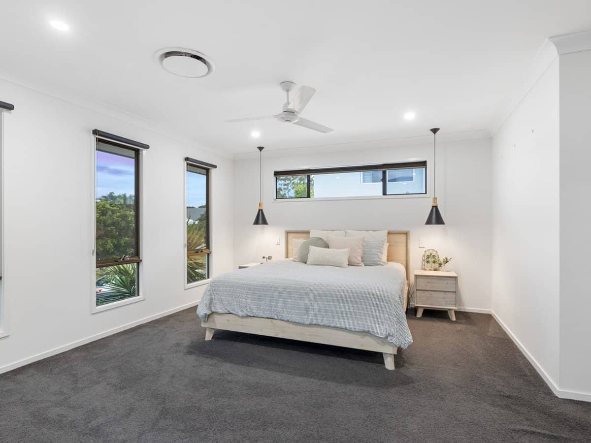 9 Weir Street, THORNLANDS - Thumbnail 15