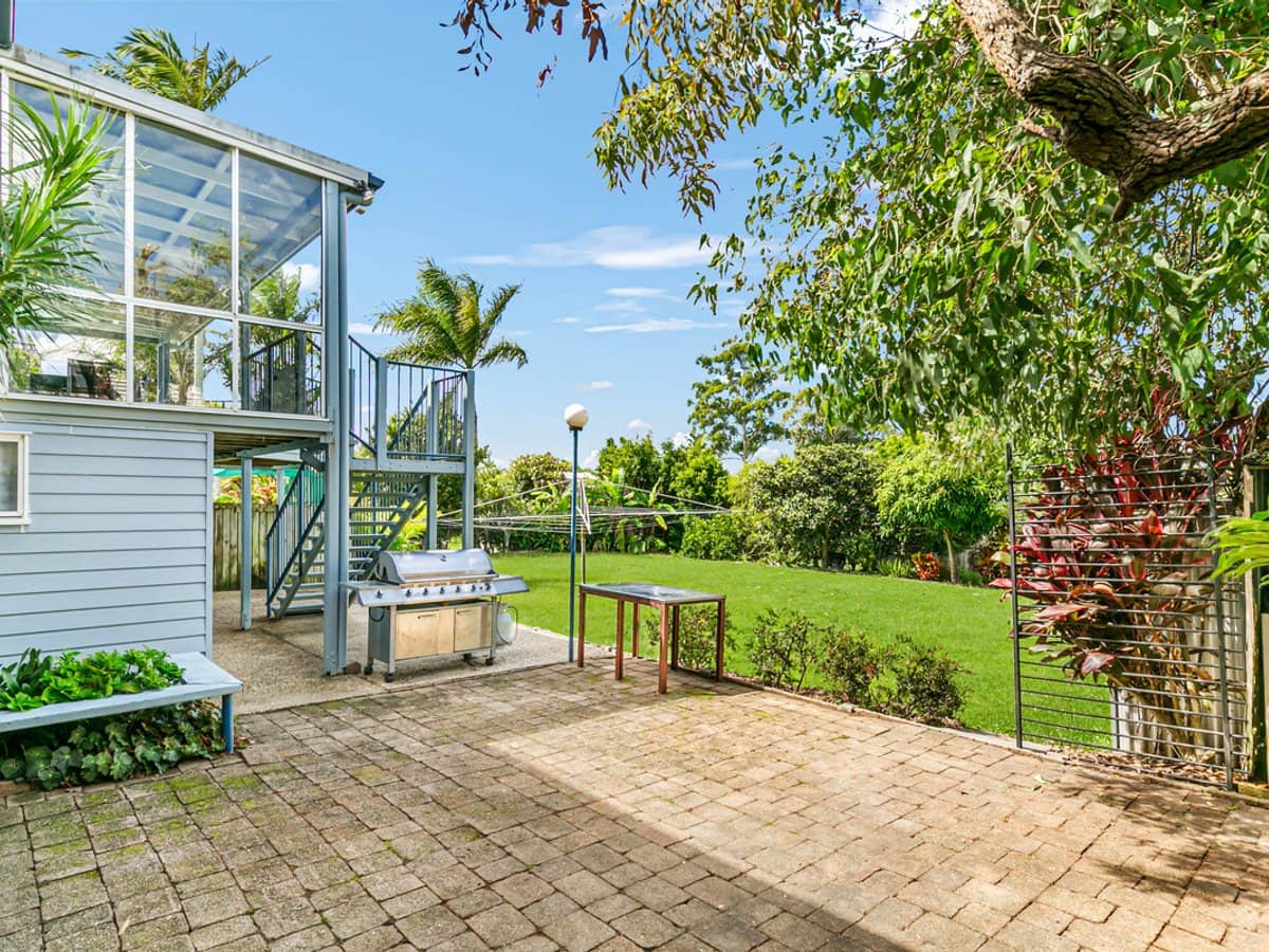 33 Wilkie Street, REDLAND BAY - Thumbnail 24