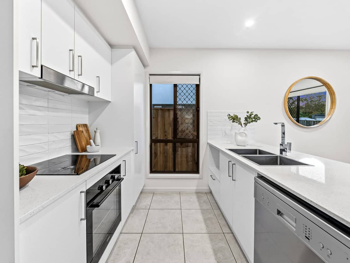 35 Moon Circuit, KARAWATHA - Thumbnail 6