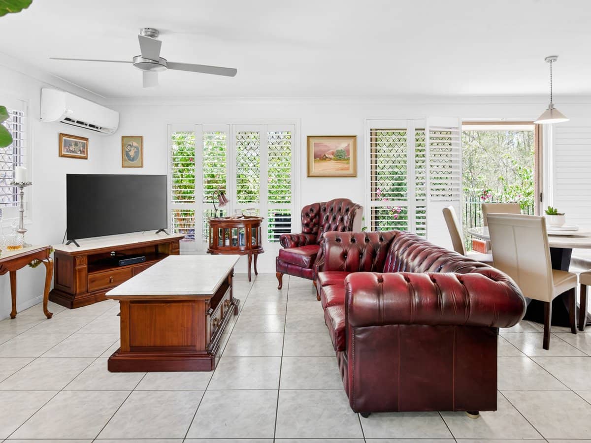 1/20 Jenaya Place, LABRADOR - Thumbnail 2