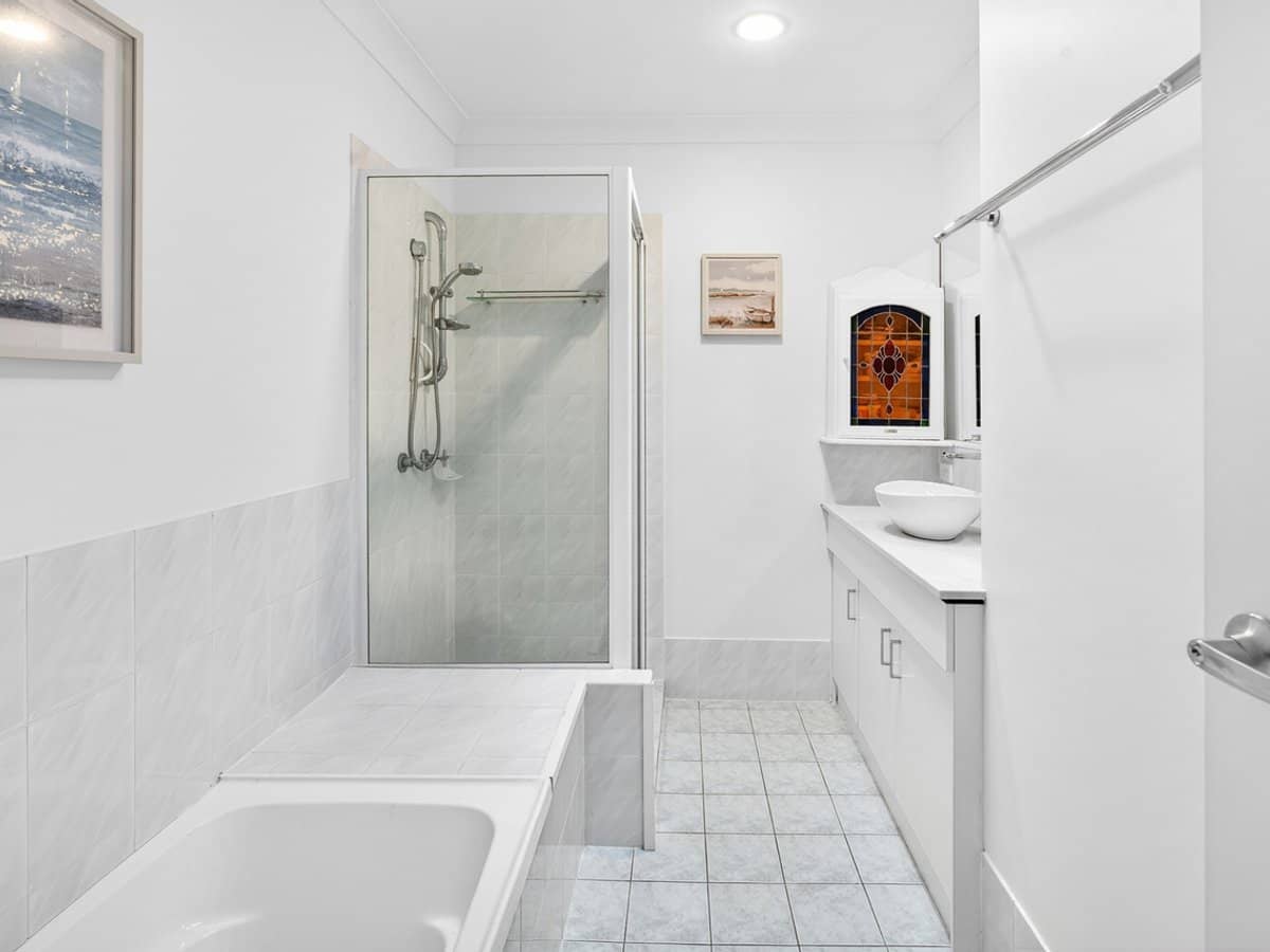 1/20 Jenaya Place, LABRADOR - Thumbnail 12