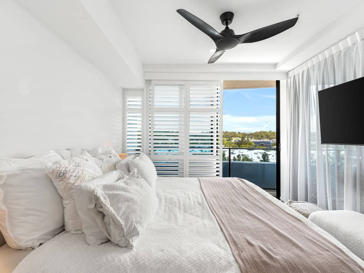 4410/5 Harbour Side Court, BIGGERA WATERS - Thumbnail 6