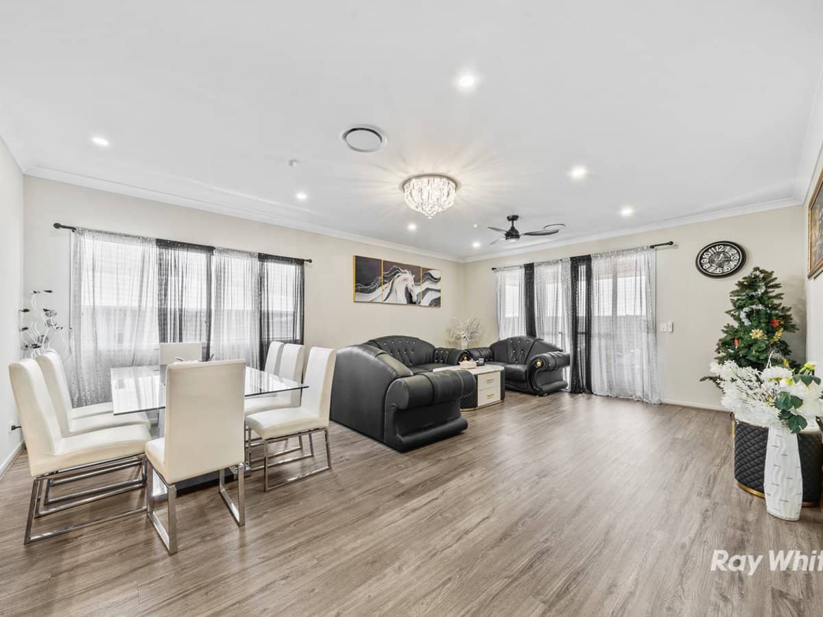 18 Mcclune Street, LOGAN RESERVE - Thumbnail 10