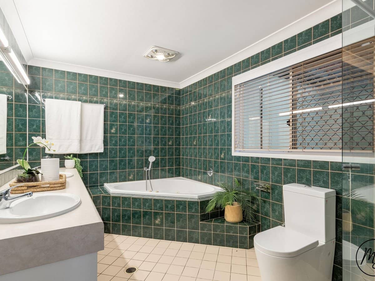 33 Boston Road, BELMONT - Thumbnail 23