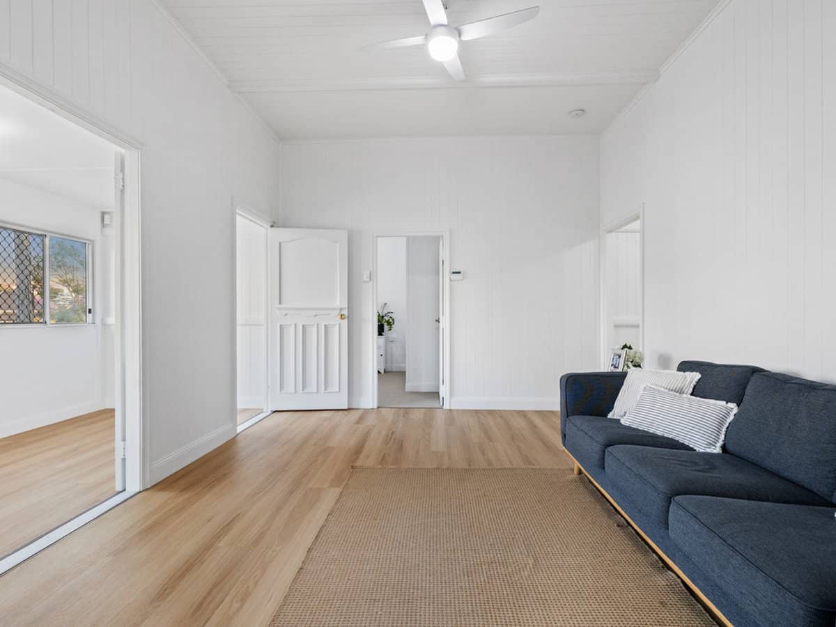 21 Elizabeth Street, WOODEND - Thumbnail 11