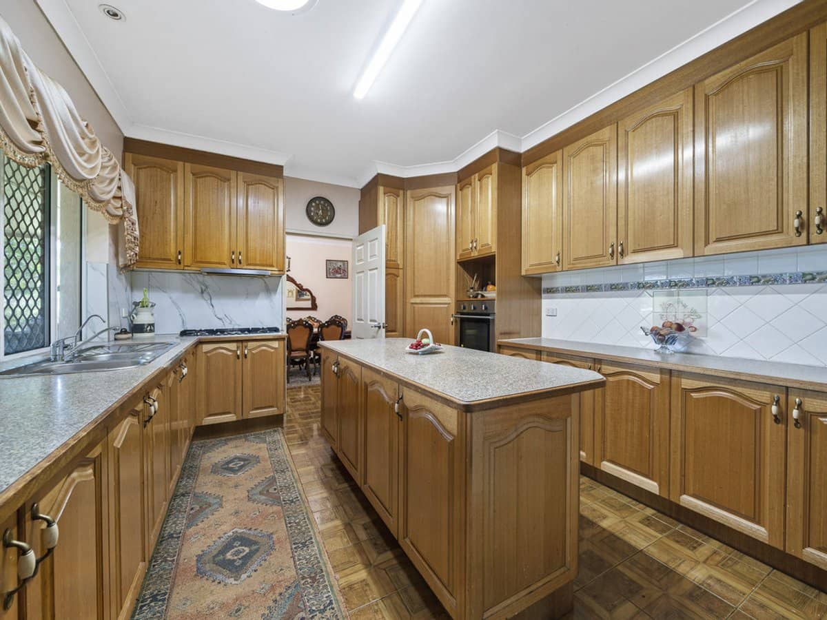 145 Crumpton Drive, BLACKBUTT - Thumbnail 8