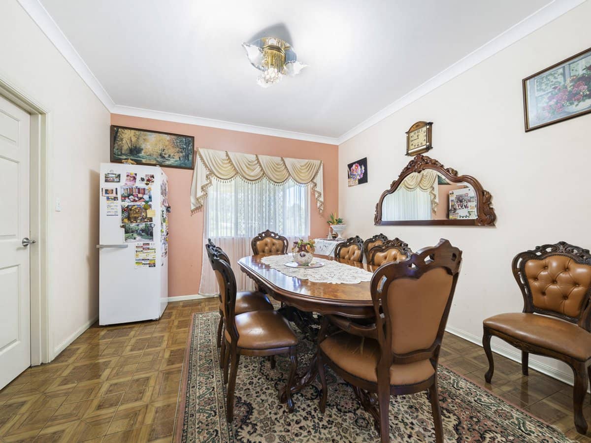 145 Crumpton Drive, BLACKBUTT - Thumbnail 9