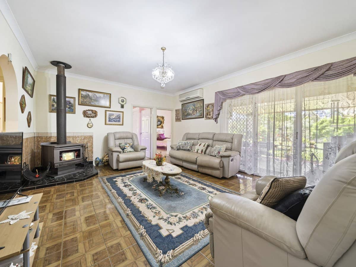 145 Crumpton Drive, BLACKBUTT - Thumbnail 10