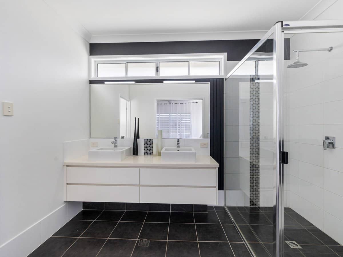 348 Main Road, WELLINGTON POINT - Thumbnail 7