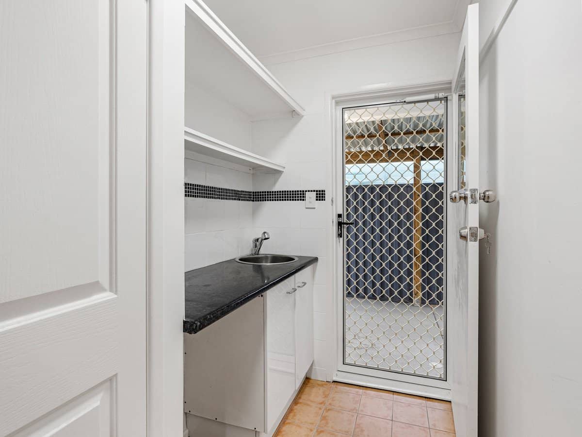 18 Lisa Street, REDLAND BAY - Thumbnail 14