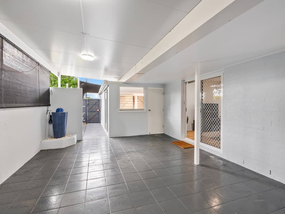 18 Lisa Street, REDLAND BAY - Thumbnail 16