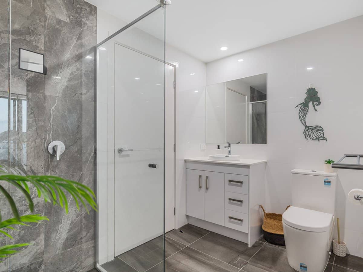 152-154 Middle Street, CLEVELAND - Thumbnail 18