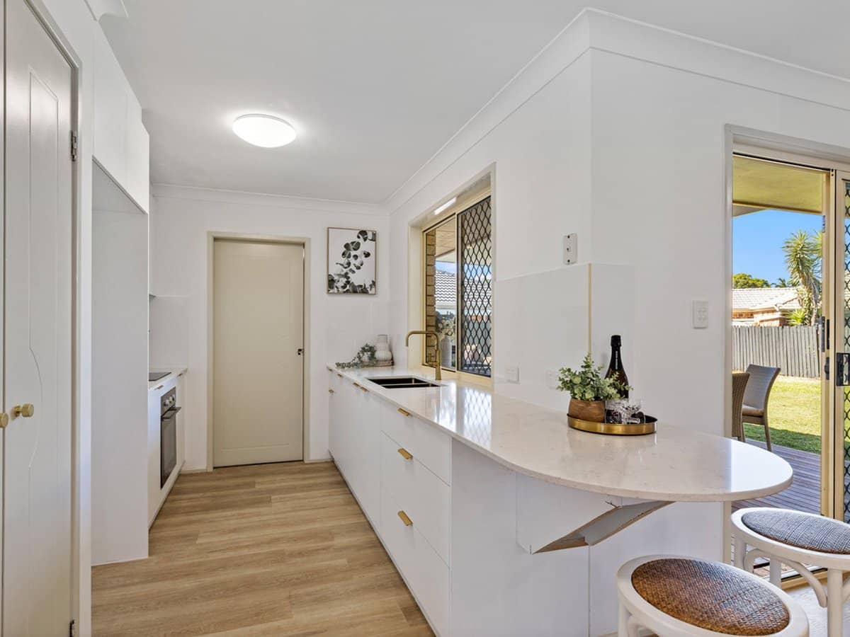 42 Jeanne Drive, VICTORIA POINT - Thumbnail 6