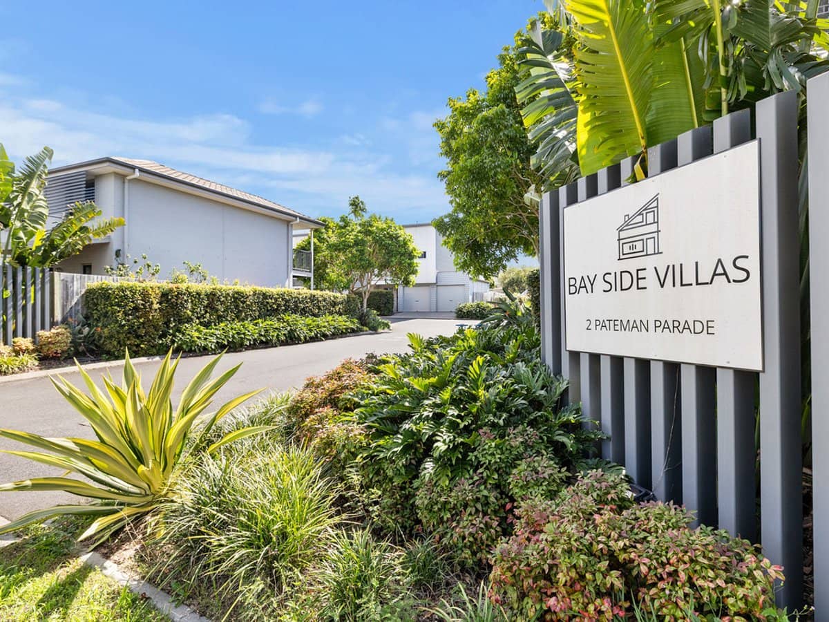 2 Pateman Parade, THORNLANDS - Thumbnail 11