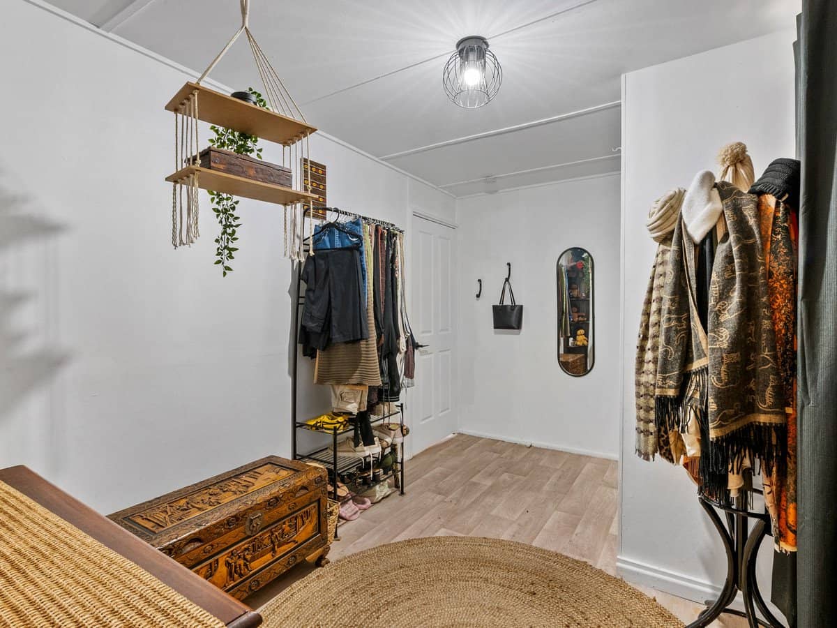 12 Michael Street, REDLAND BAY - Thumbnail 9