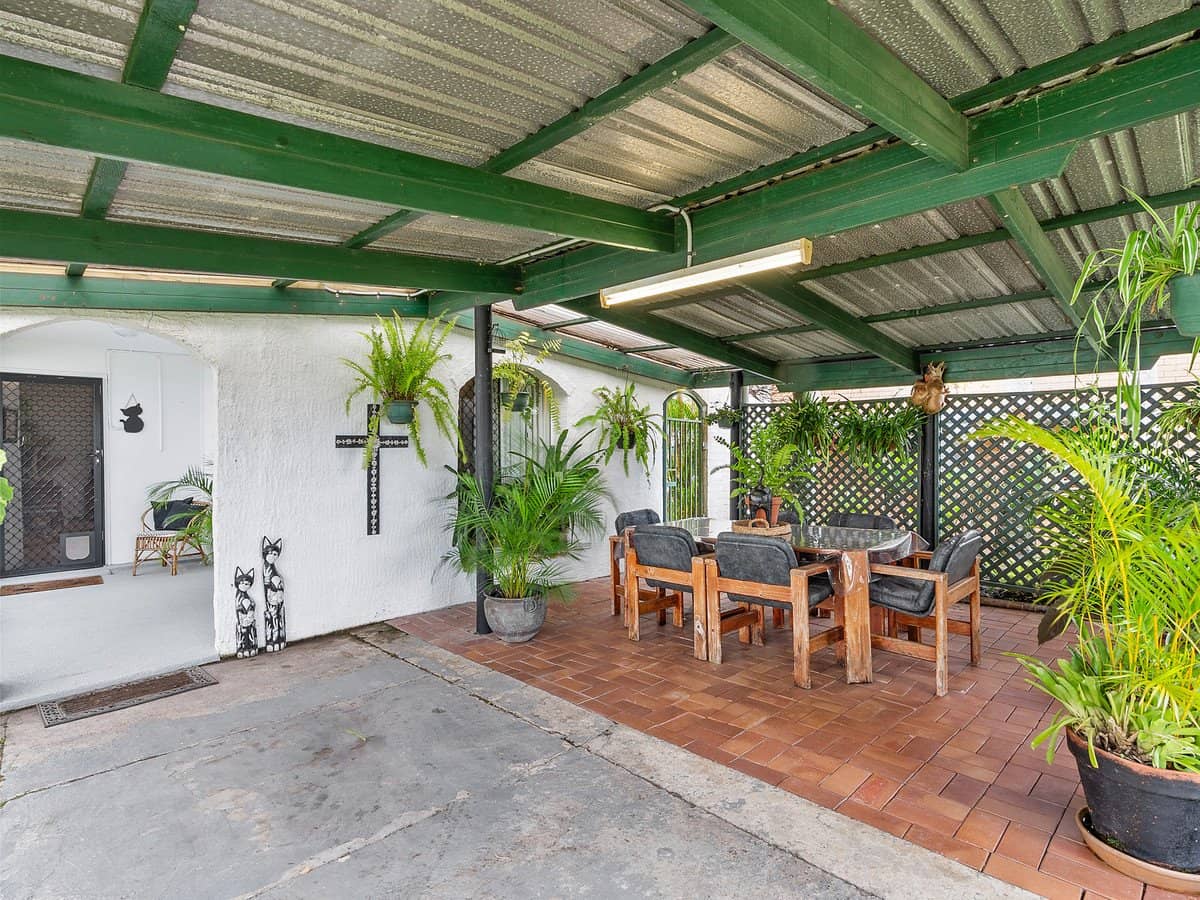 12 Michael Street, REDLAND BAY - Thumbnail 15