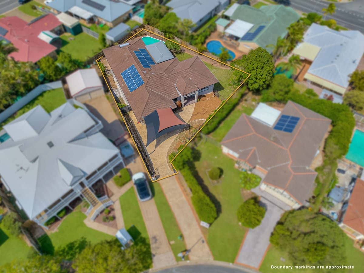 15 Verdelho Street, THORNLANDS - Thumbnail 2