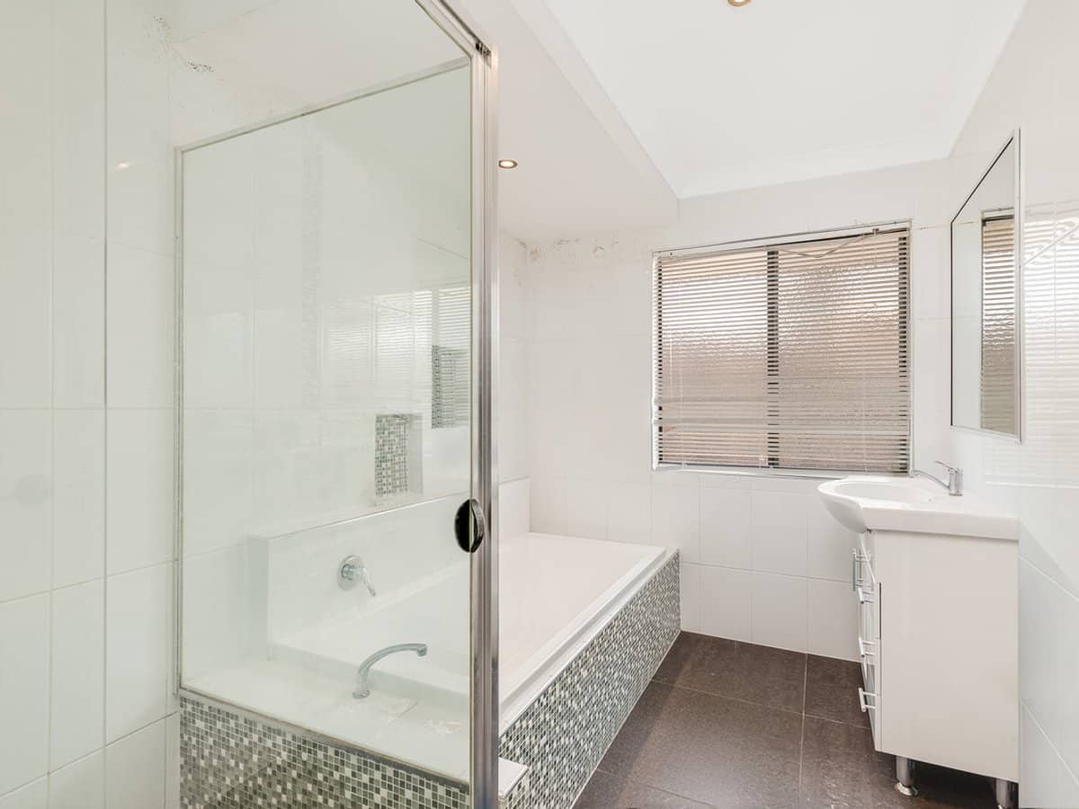 15 Verdelho Street, THORNLANDS - Thumbnail 9