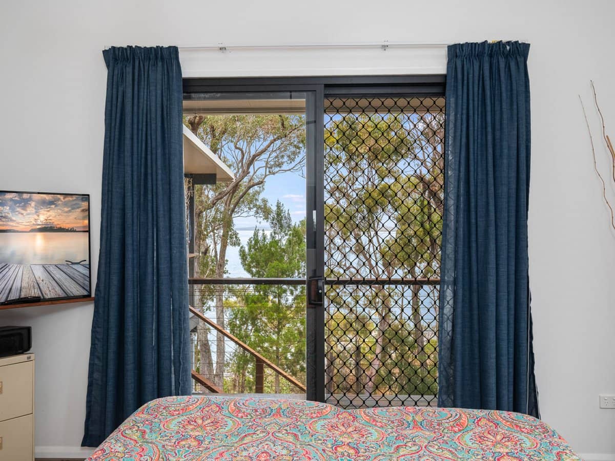 1 Cliff Terrace, MACLEAY ISLAND - Thumbnail 12