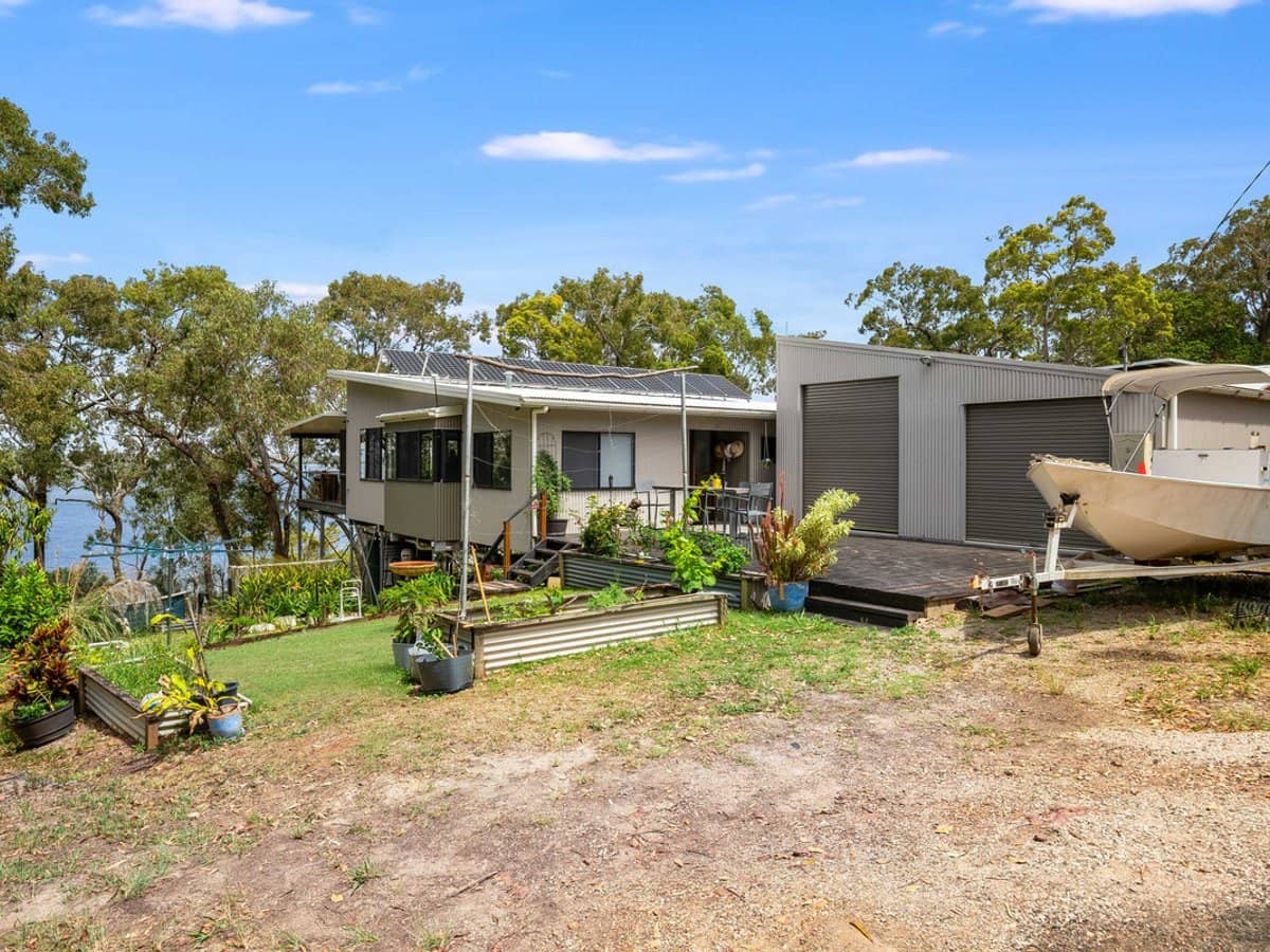 1 Cliff Terrace, MACLEAY ISLAND - Thumbnail 22