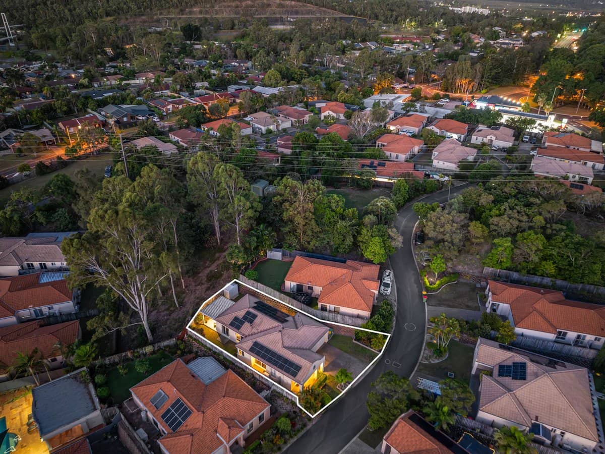 1-5 Studio Drive, Pacific Pines - Thumbnail 18