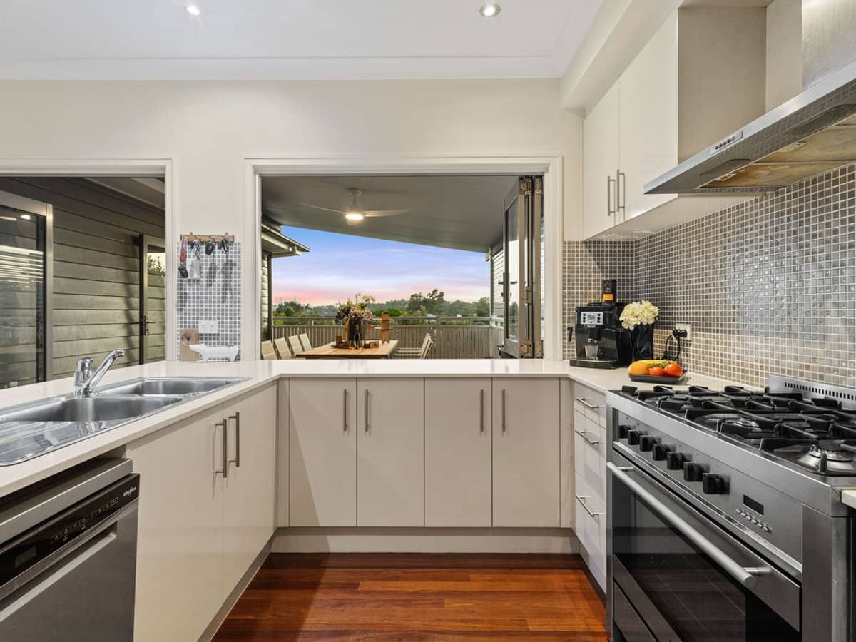 92 Pateena Street, Stafford - Thumbnail 5