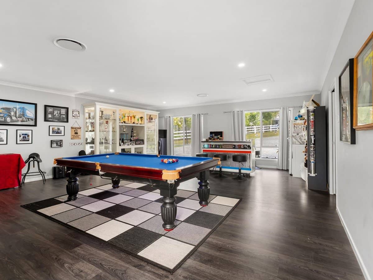 61-65 Rockford Close, STOCKLEIGH - Thumbnail 8