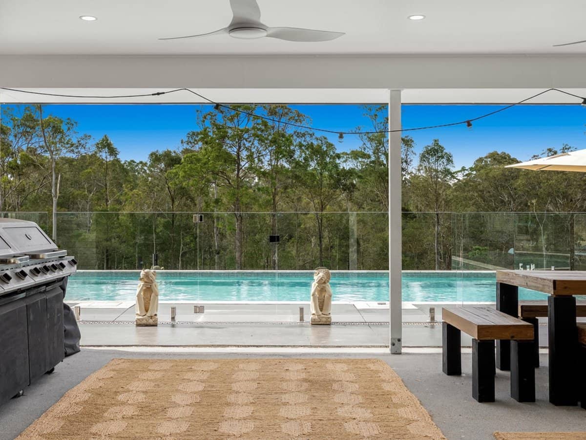 61-65 Rockford Close, STOCKLEIGH - Thumbnail 12