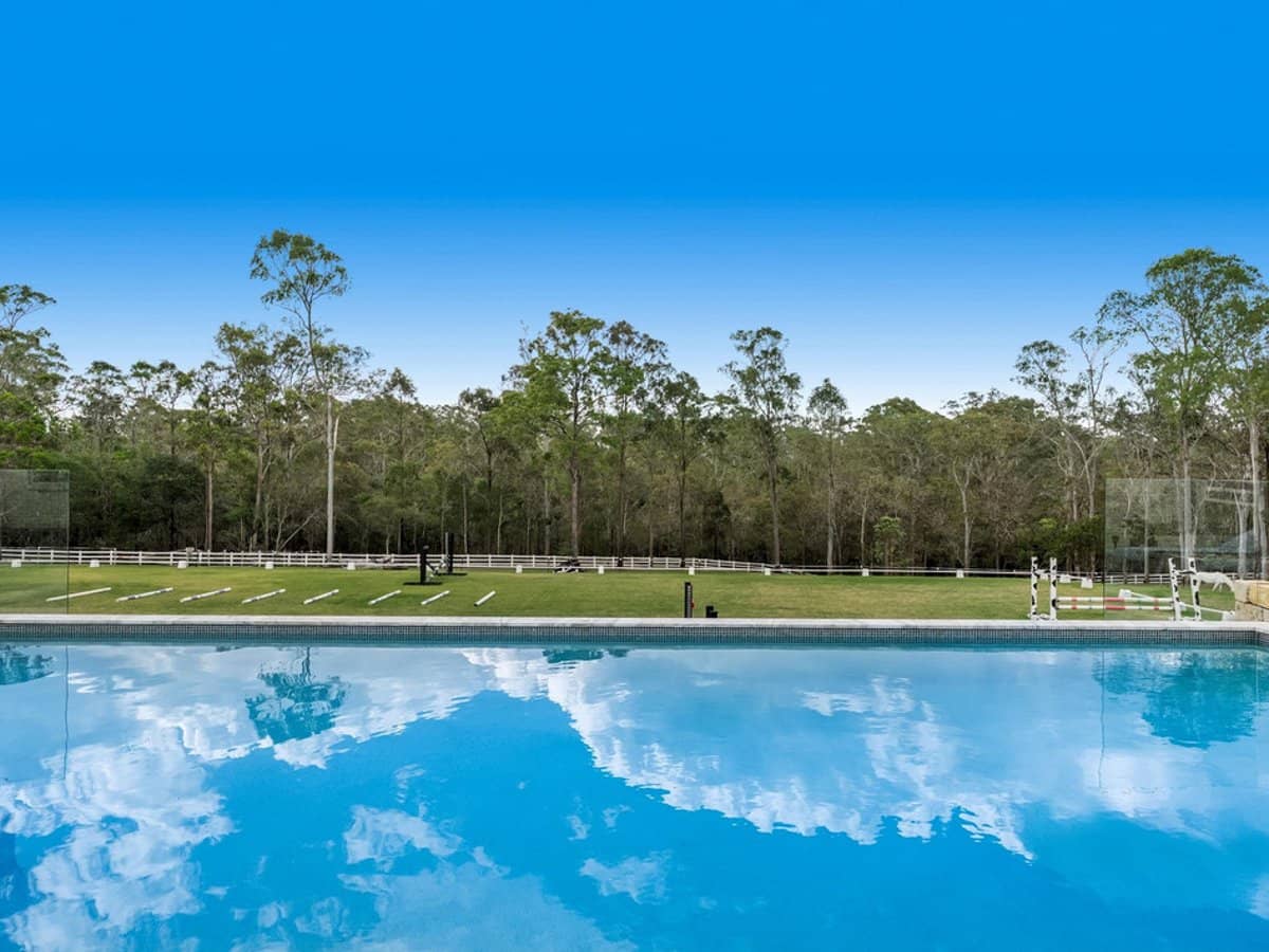 61-65 Rockford Close, STOCKLEIGH - Thumbnail 13