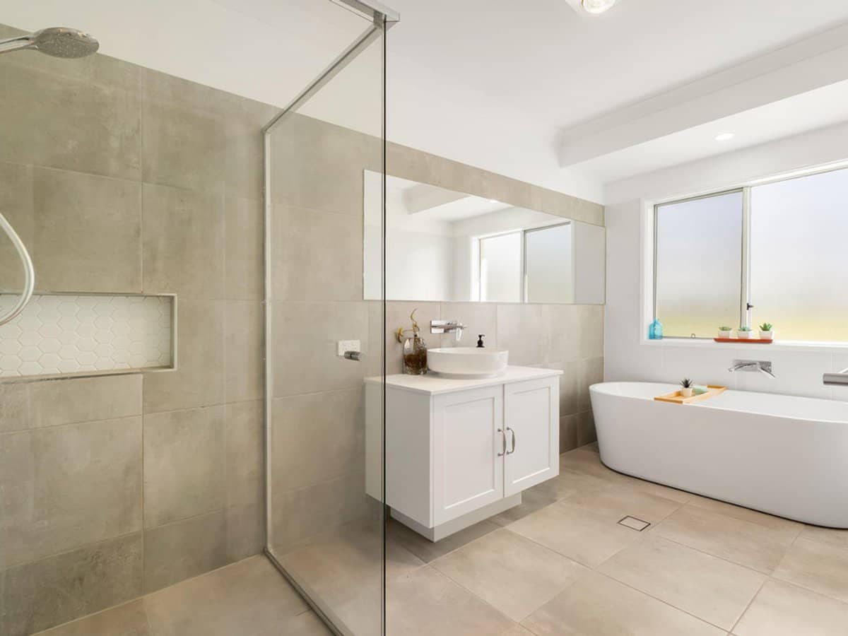 61-65 Rockford Close, STOCKLEIGH - Thumbnail 18