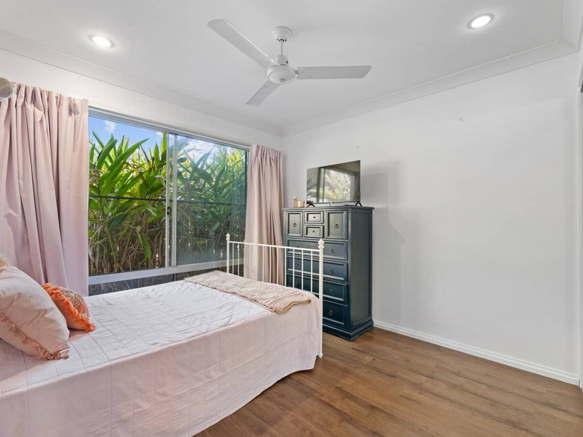 34 Hoop Pine Street, MOUNT COTTON - Thumbnail 12