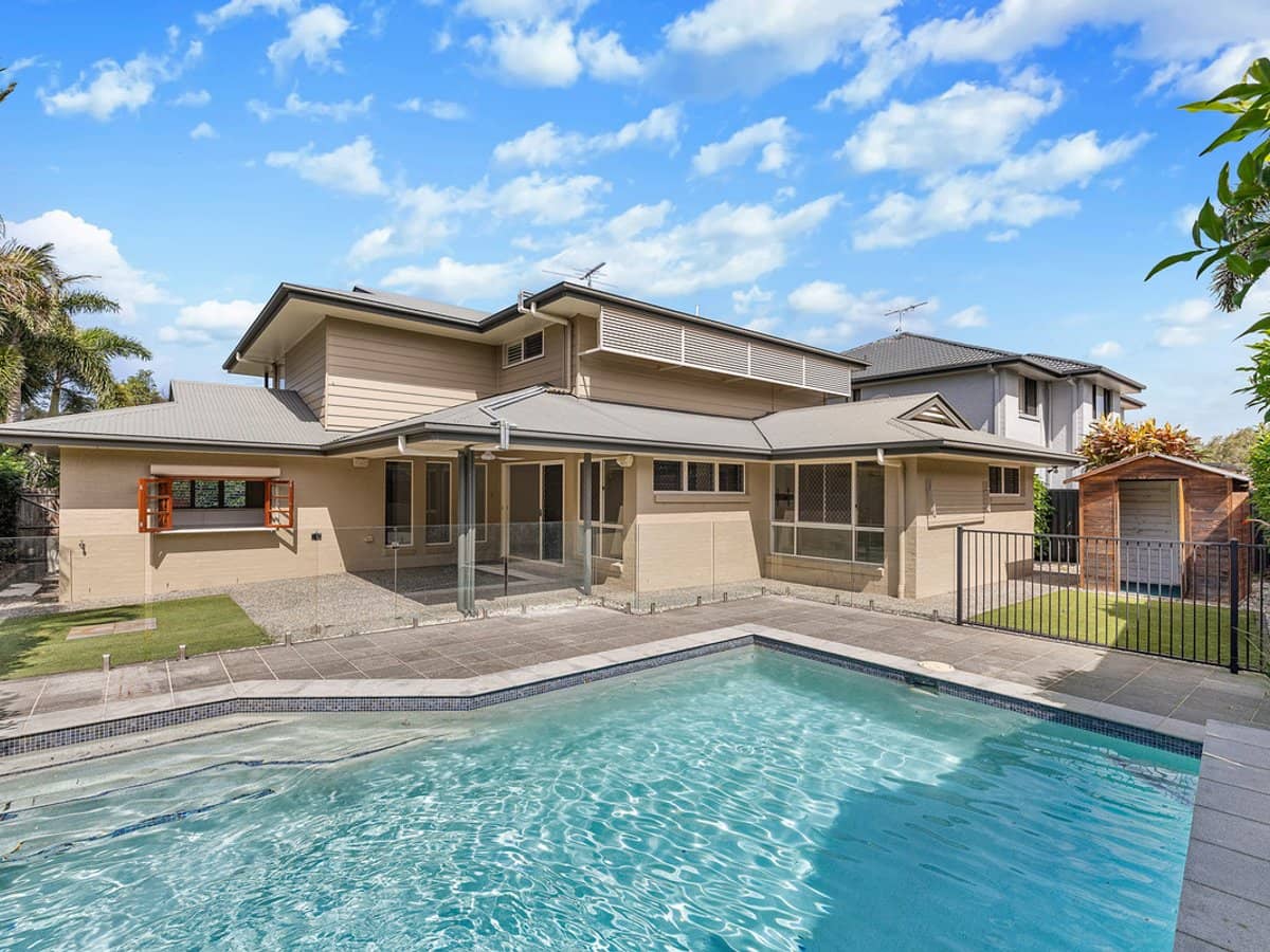 14 Kerder Street, THORNLANDS - Thumbnail 1