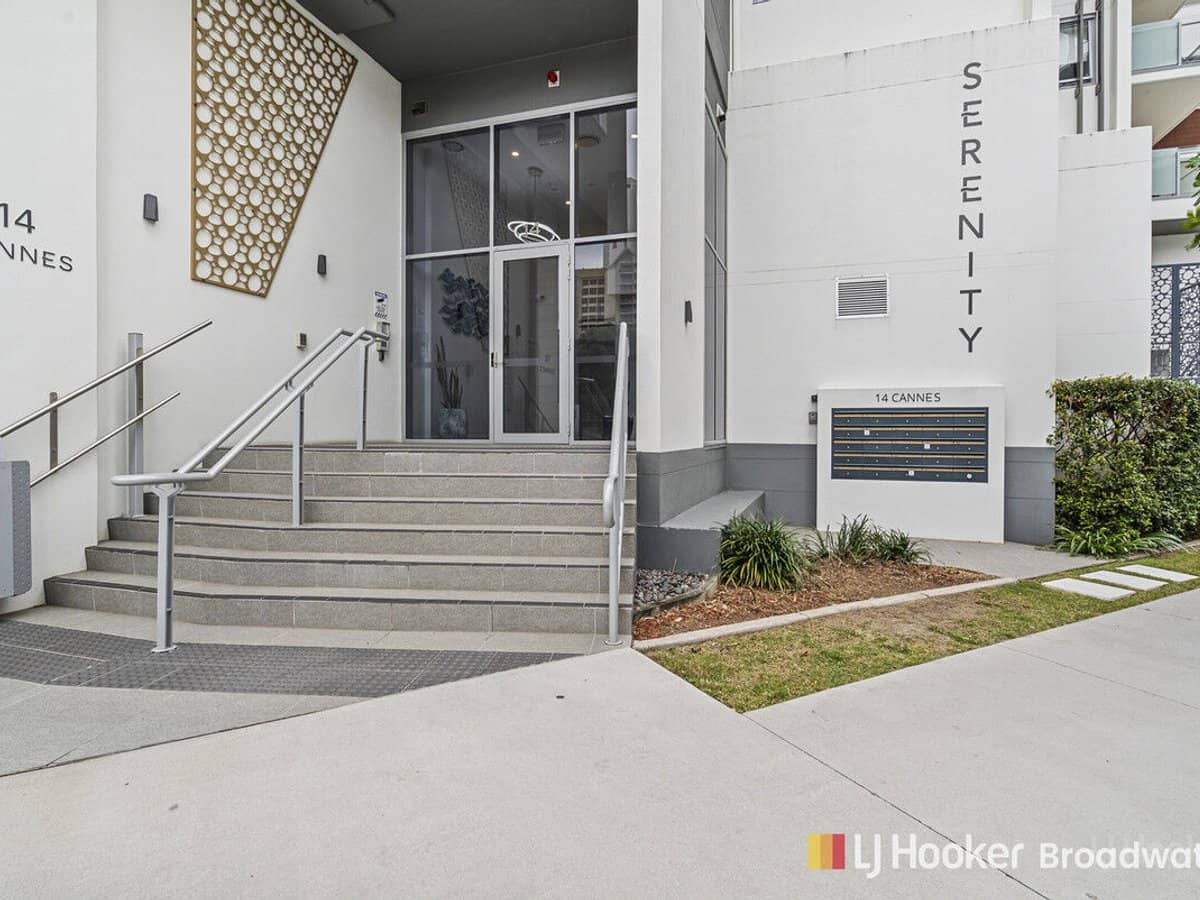 14 Cannes Avenue, SURFERS PARADISE - Thumbnail 4