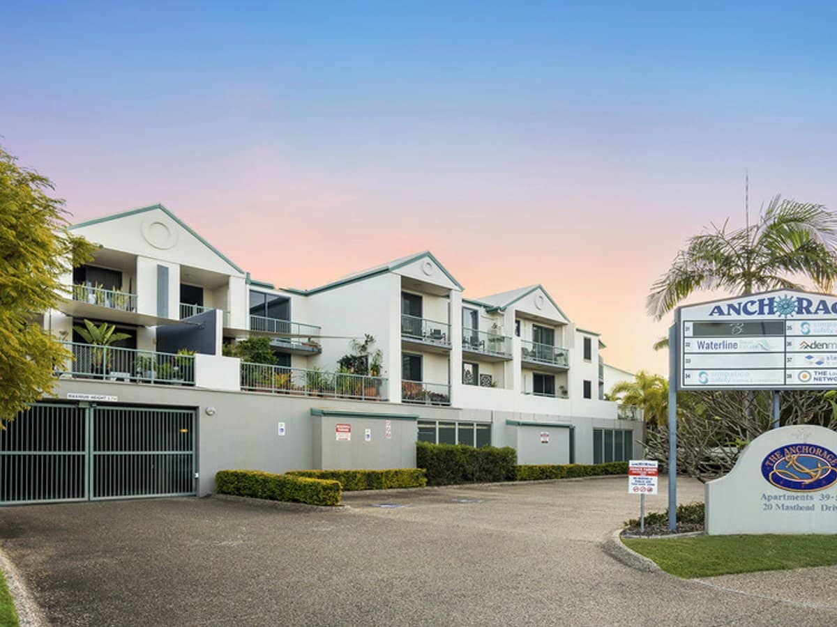 20 Masthead Drive, CLEVELAND - Thumbnail 24