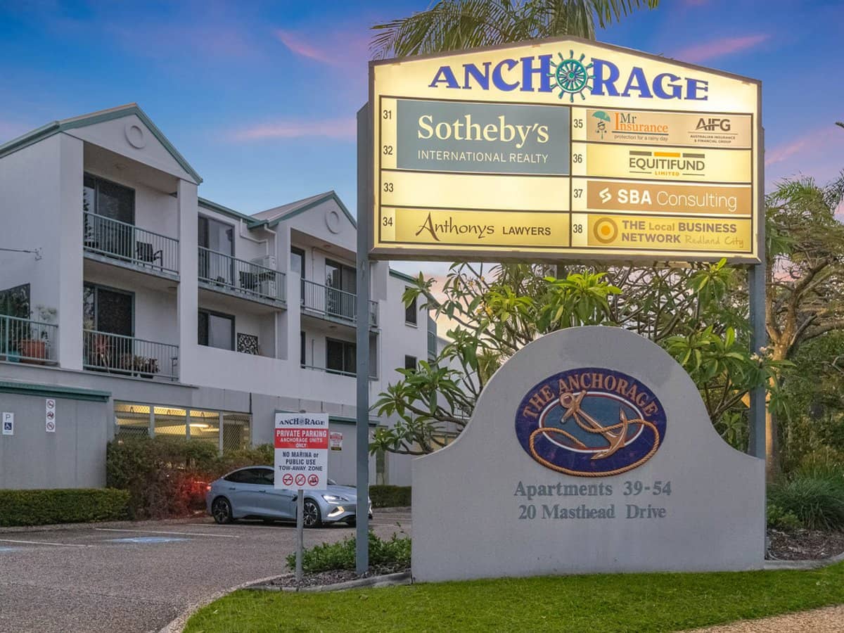 20 Masthead Drive, CLEVELAND - Thumbnail 25