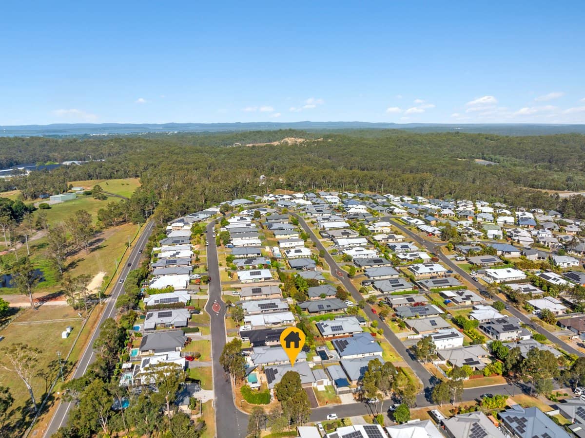 17 Amphora Street, MOUNT COTTON - Thumbnail 23