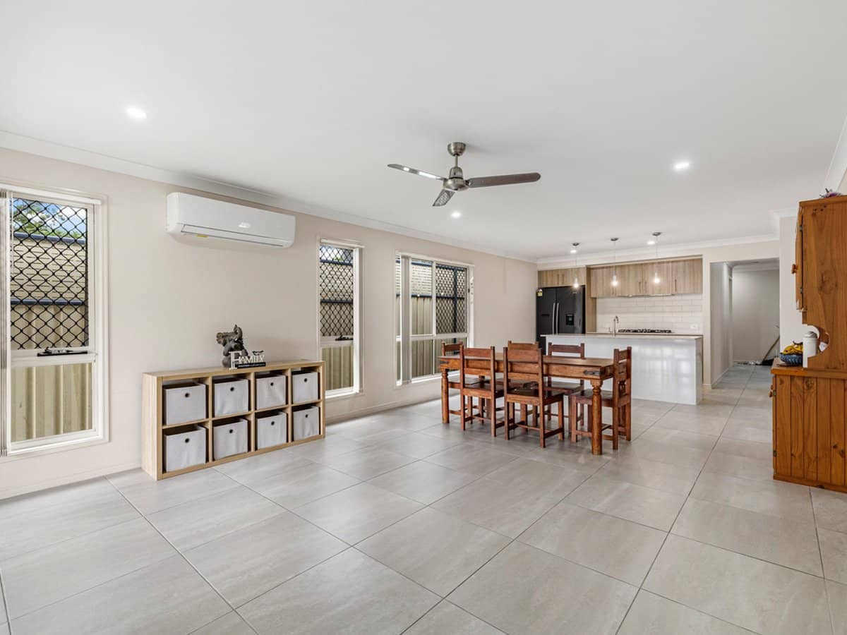 5 Parakeet Street, BIRKDALE - Thumbnail 5