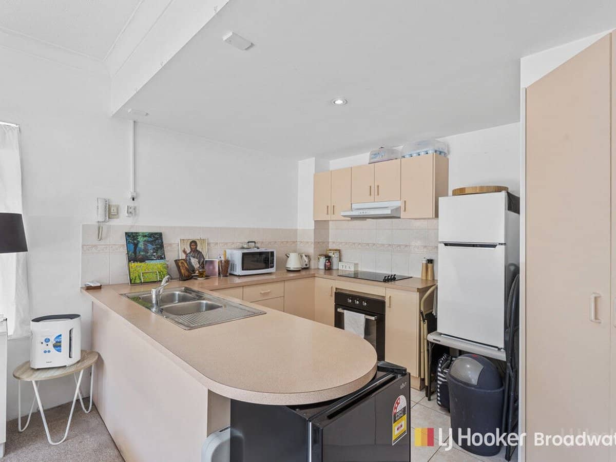 143 Frank Street, LABRADOR - Thumbnail 4