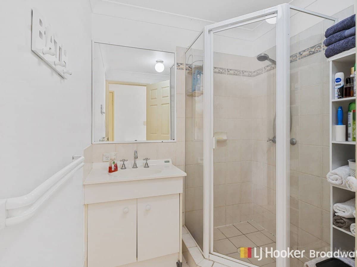 143 Frank Street, LABRADOR - Thumbnail 8