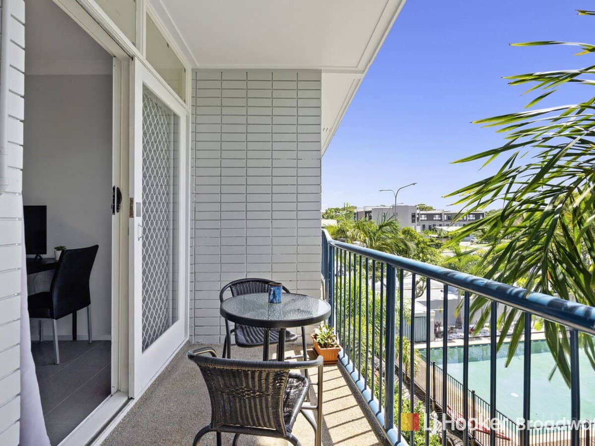 125 Frank Street, LABRADOR - Thumbnail 8