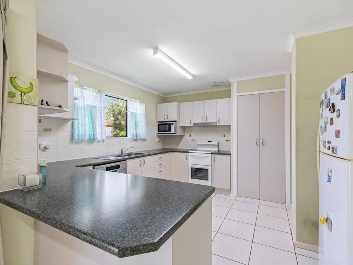 9 Title Street, ALEXANDRA HILLS - Thumbnail 2