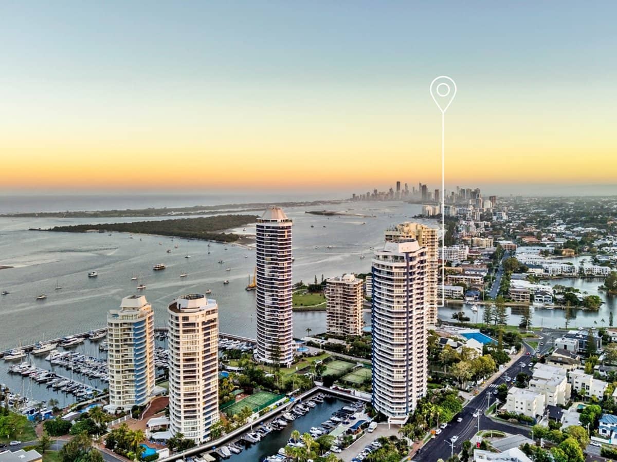 21 Bayview Street, Runaway Bay - Thumbnail 1