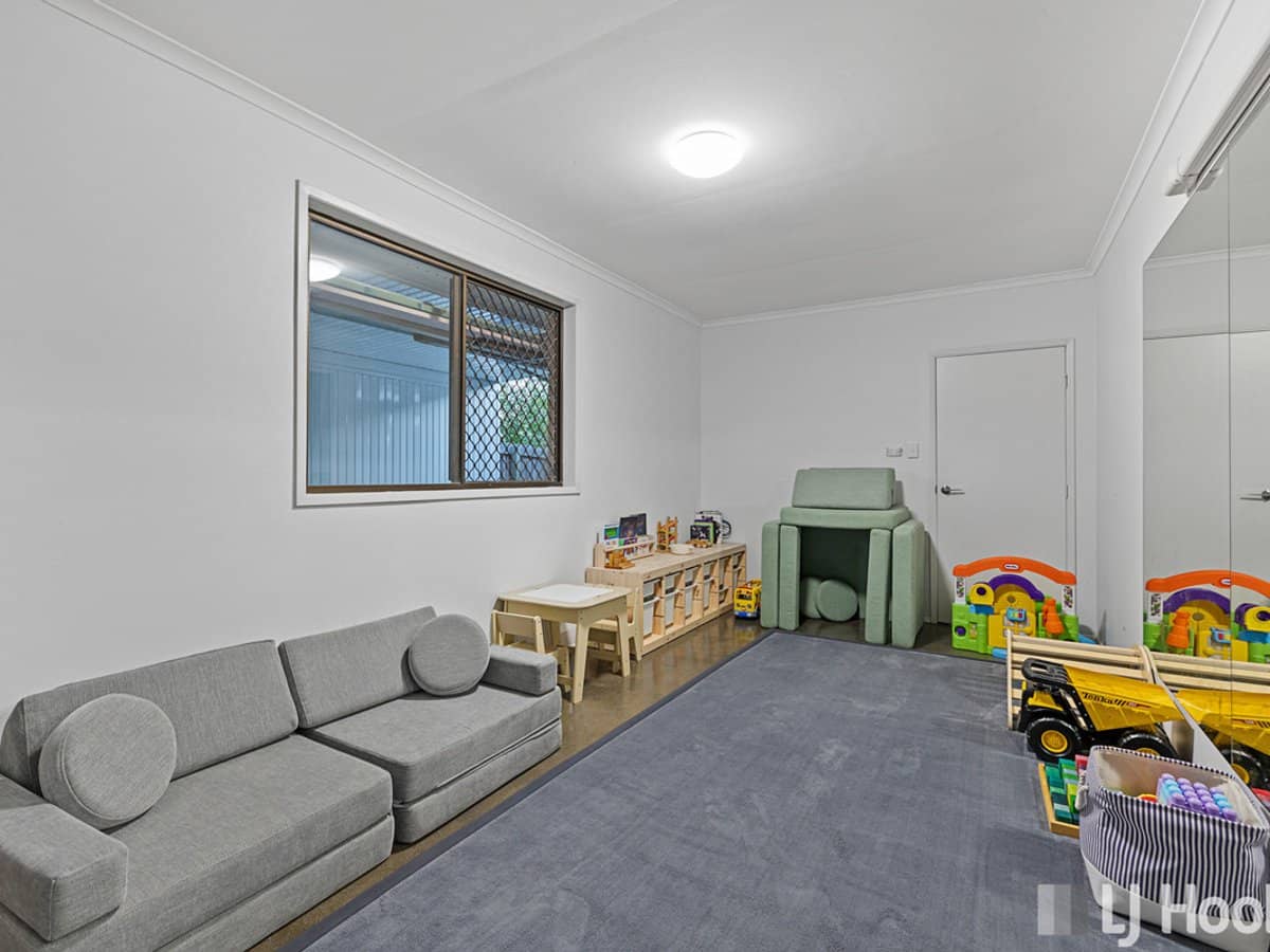 2 Troutbeck Court, ALEXANDRA HILLS - Thumbnail 11