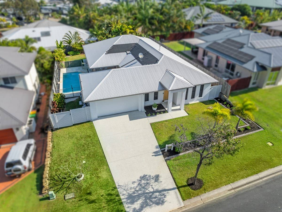 8 Poplin Place, MOUNT COTTON - Thumbnail 1