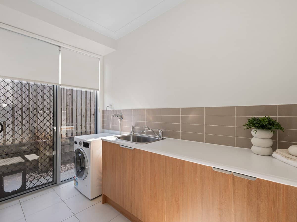 8 Poplin Place, MOUNT COTTON - Thumbnail 20