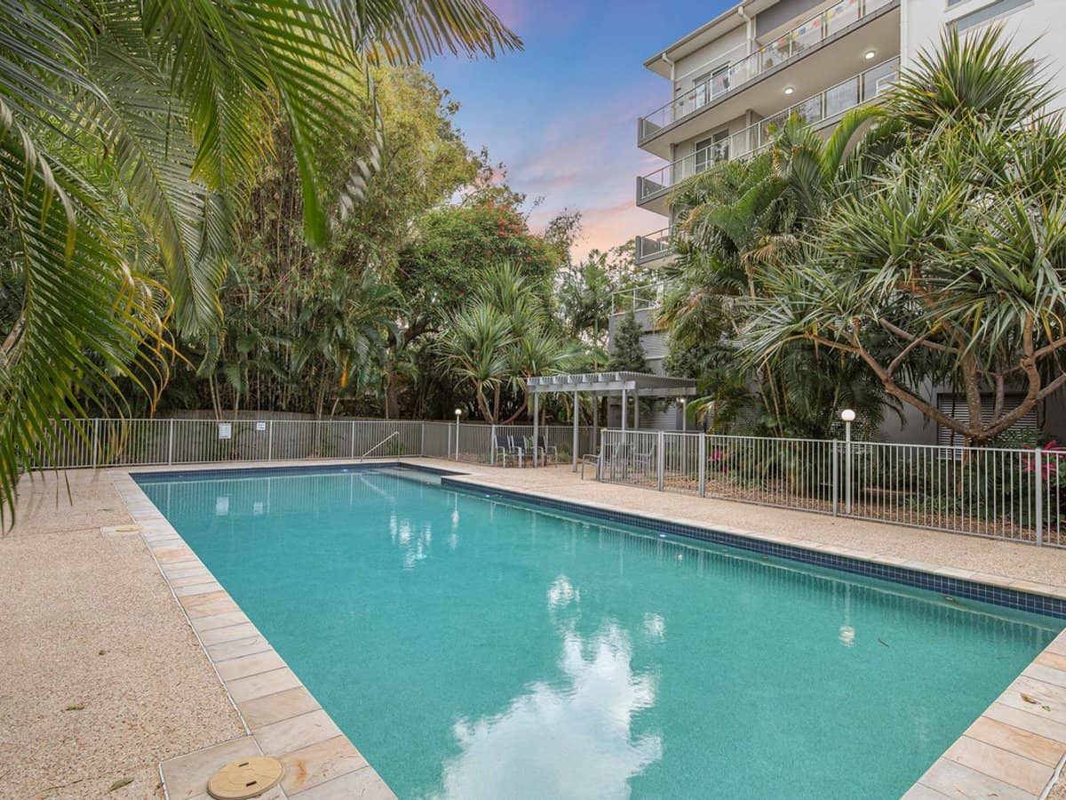 7-13 Shore Street East, CLEVELAND - Thumbnail 5