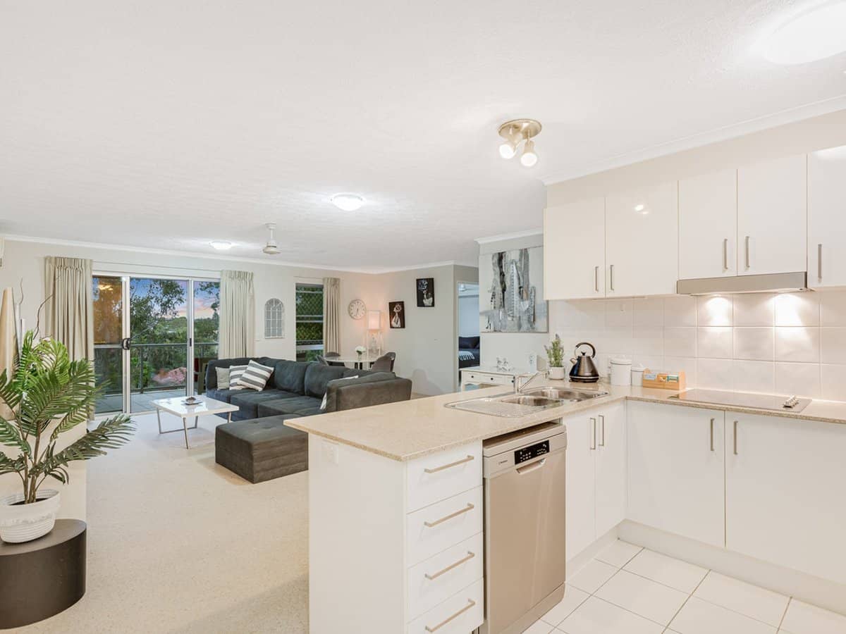 7-13 Shore Street East, CLEVELAND - Thumbnail 9