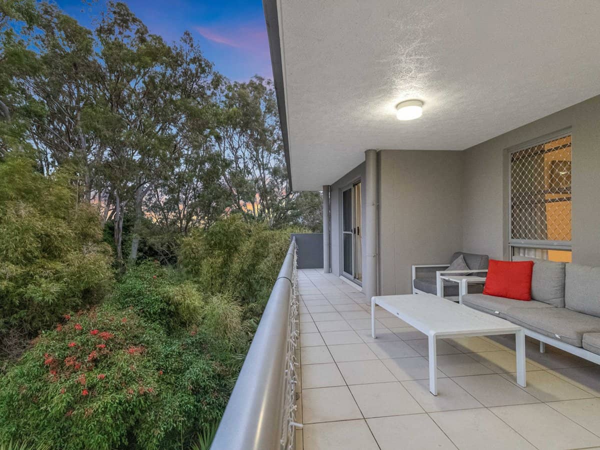 7-13 Shore Street East, CLEVELAND - Thumbnail 23